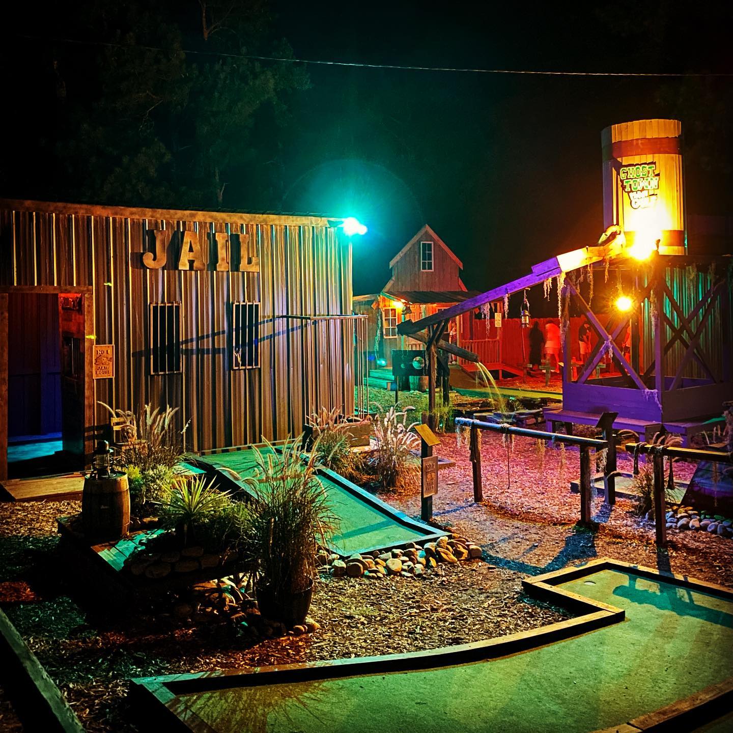 Madworld Haunted Attraction  Piedmont, SC #halloween2023 #halloween  #hauntedhouse #haunted #haunt 